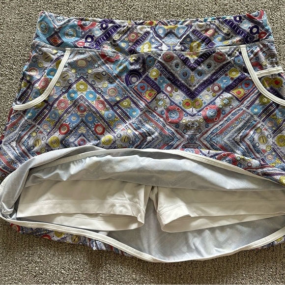 SOFIBELLA 16" Tennis Skort in‎ Jewels Size Large - Picture 3 of 7